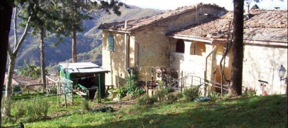 Casa de 6 habitaciónes en Valle Castellana, Italy No. 175104 3