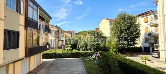 Apartamento de 2 dormitorios en Scandicci, Italy No. 375668 10