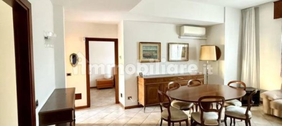 Apartamento de 2 dormitorios en Scandicci, Italy No. 375668 3