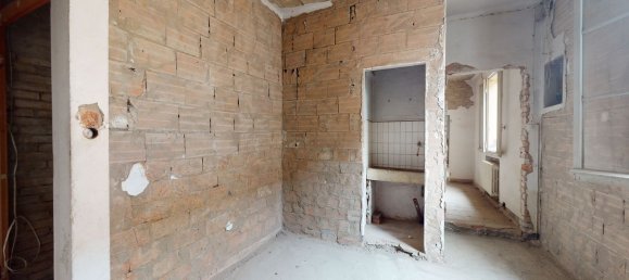 6غرفة منزل في Calderara di Reno, Italy رقم 86094 16