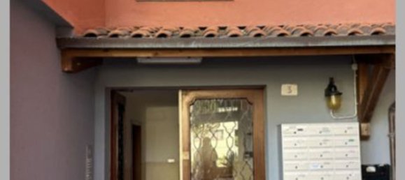 5 bedrooms Apartment in Cento, Italy No. 321432 3