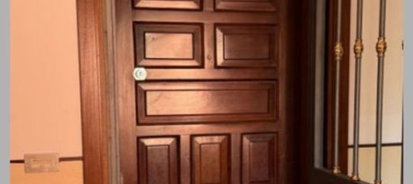 5 bedrooms Apartment in Cento, Italy No. 321432 4