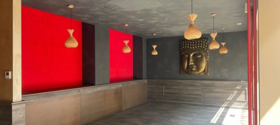  عقار تجاري في Monza, Italy 180متر مربع رقم 359783 4