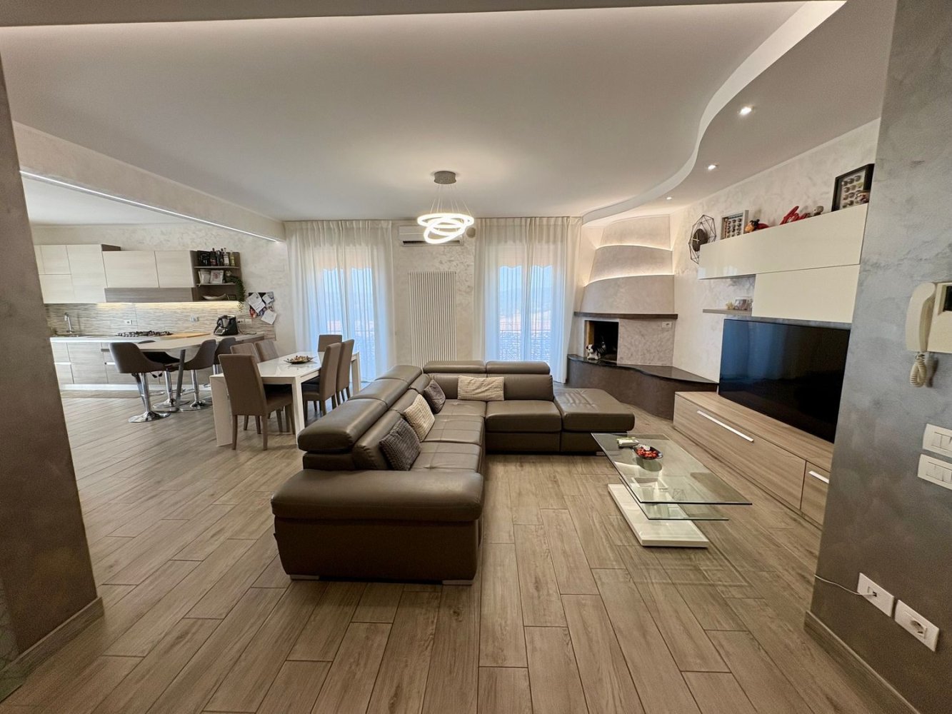 6 Schlafzimmer Wohnung in Todi, Italy, Nr. 333318