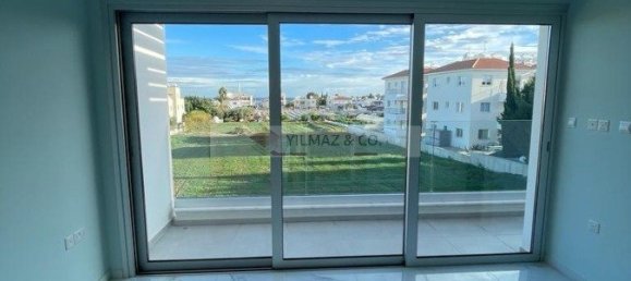 3 rooms House in Paralimni, Cyprus No. 24140 18