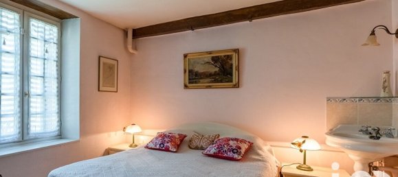 8 bedrooms House in Cherisy, France No. 67169 17