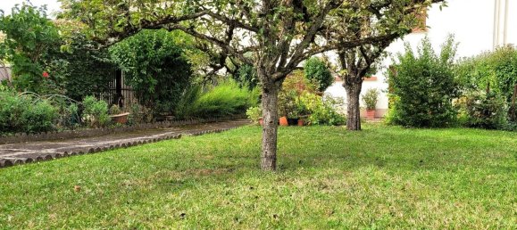 3 chambres Maison à Saint-Jean-de-la-Ruelle, France No. 78776 7