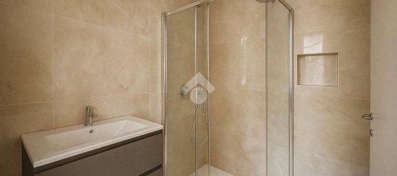 2 chambres Appartement à Cologne, Italy No. 306199 7