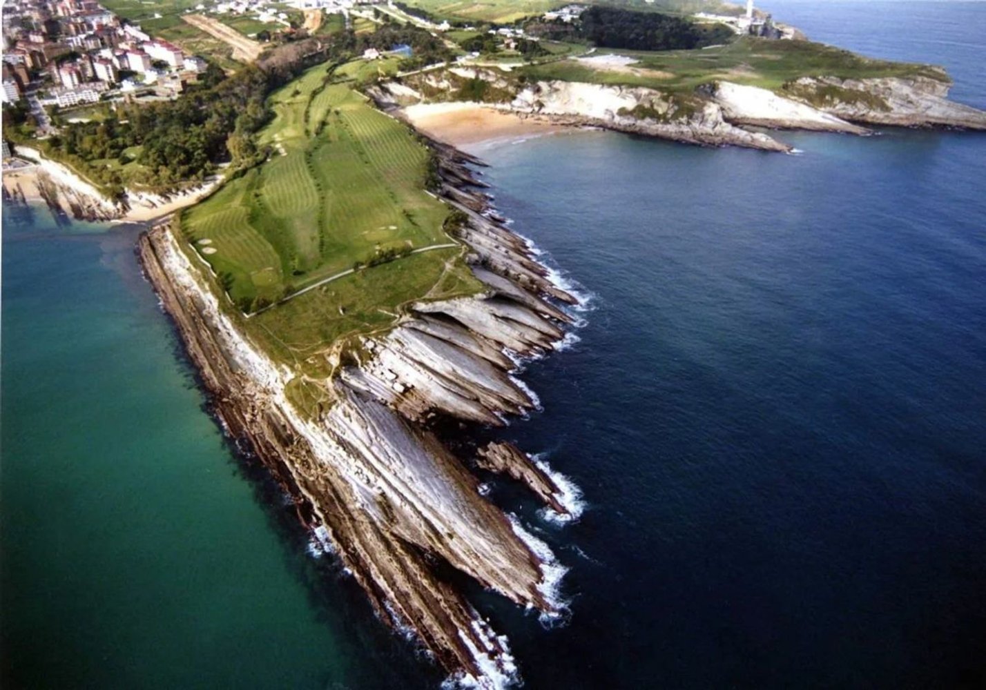 4 bedrooms Duplex in Santander, Spain No. 209800