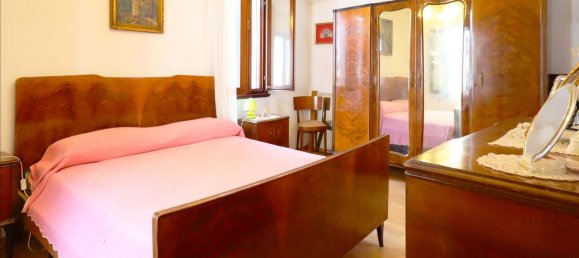 6 rooms House in San Michele al Tagliamento, Italy No. 268624 16