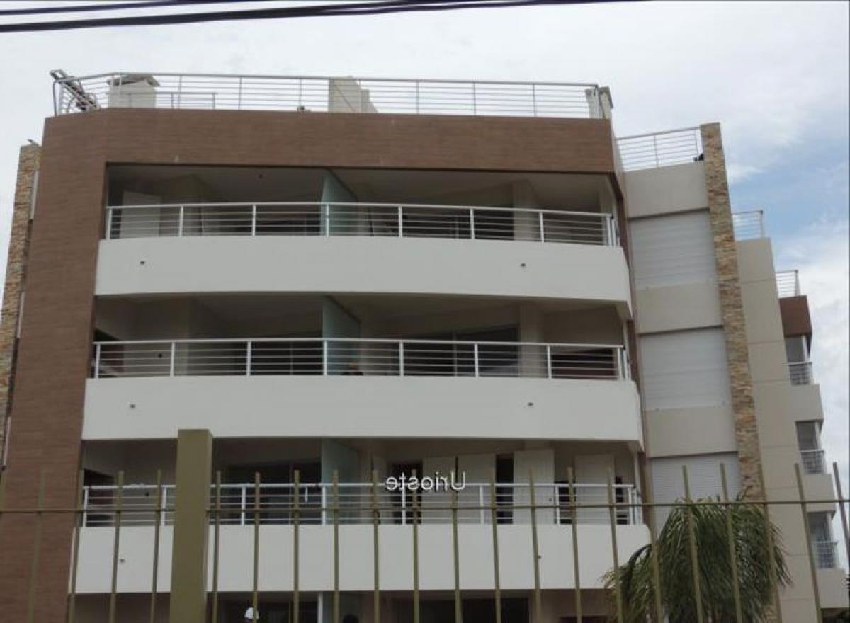 2 bedrooms Apartment in Canelones, Uruguay No. 126