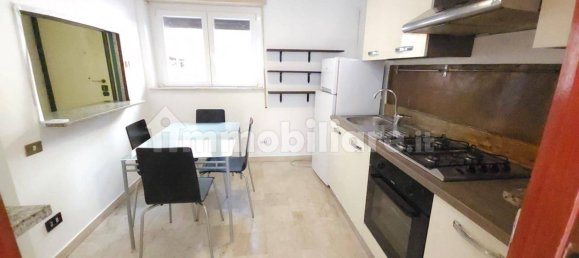 3 bedrooms Apartment in Rome, Italy No. 335902 8