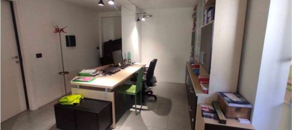 6 rooms Apartment in Luino, Italy No. 185139 13