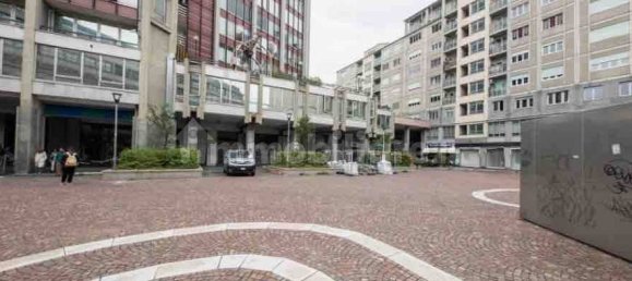 Propiedad comercial de 3 habitaciónes en Genoa, Italy No. 36439 3