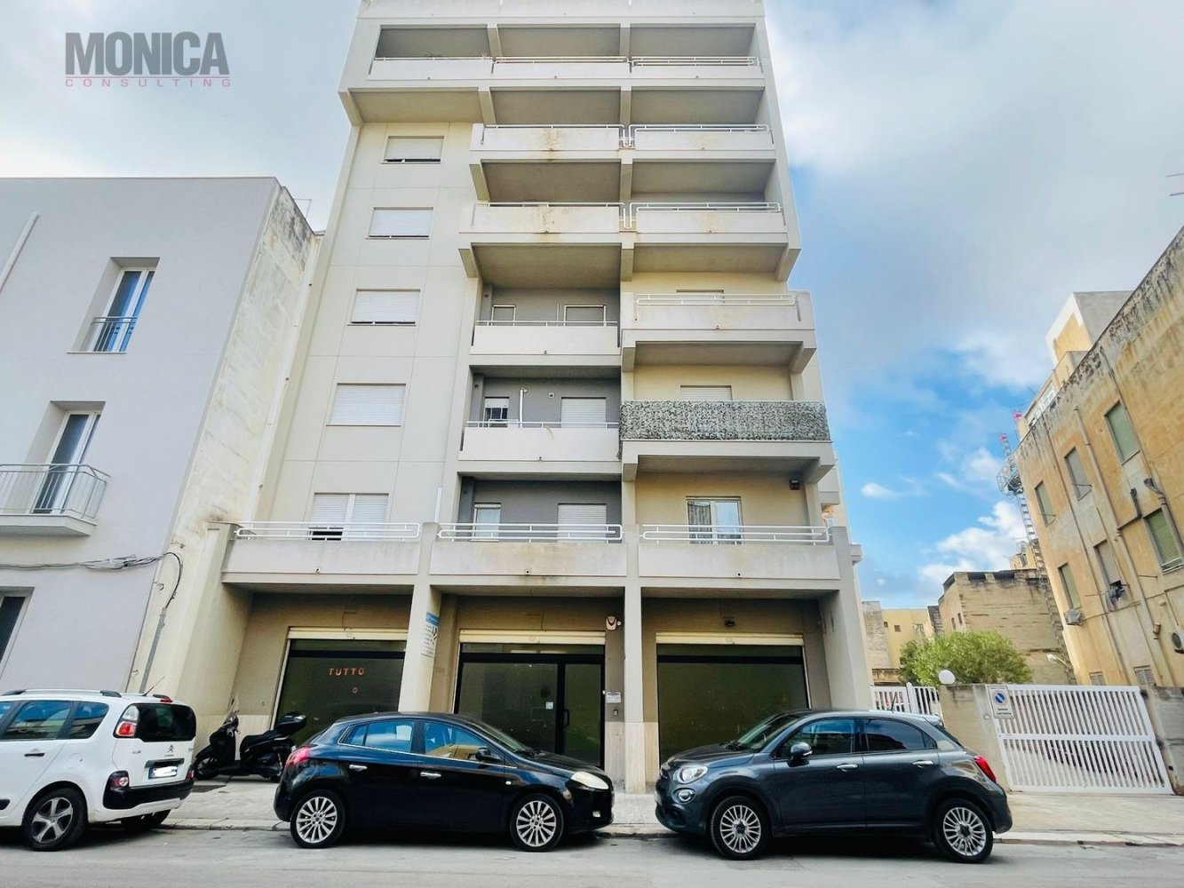 Gewerbliche Immobilie in Mazara del Vallo, Italy 118m², Nr. 50335