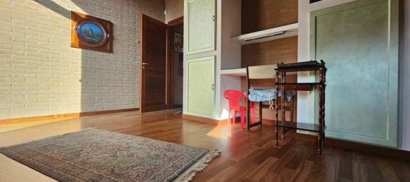 8-Zimmer Villa in Cavour, Italy, Nr. 40992 4