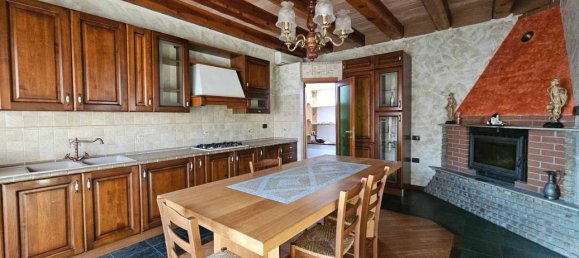 8-Zimmer Villa in Cavour, Italy, Nr. 40992 12