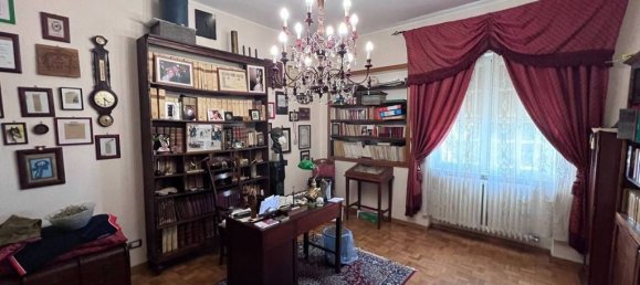 5 bedrooms Villa in Arezzo, Italy No. 337269 12