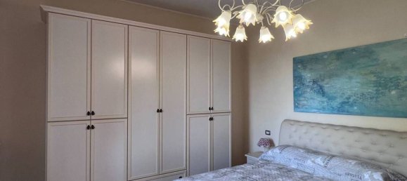 5 bedrooms Villa in Arezzo, Italy No. 337269 20