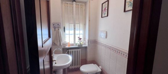 5 bedrooms Villa in Arezzo, Italy No. 337269 17