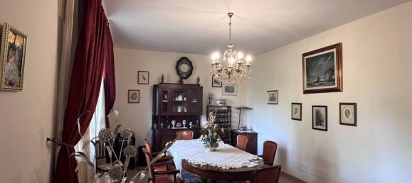 5 bedrooms Villa in Arezzo, Italy No. 337269 8