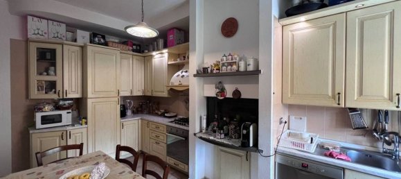 5 bedrooms Villa in Arezzo, Italy No. 337269 14