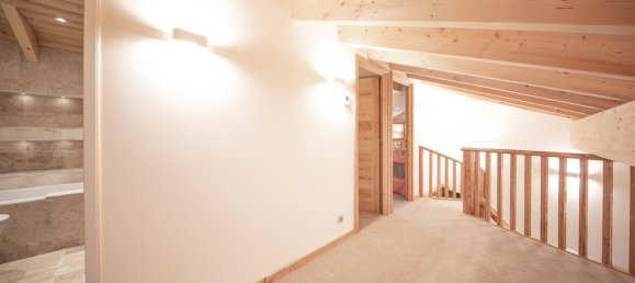3 Schlafzimmer Gewerbliche Immobilie in Morzine, France, Nr. 1271 13