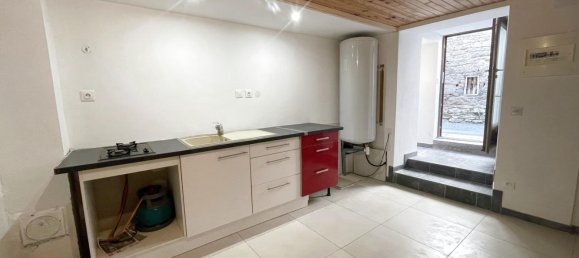 Casa de 2 dormitorios en Ain, France No. 331911 2