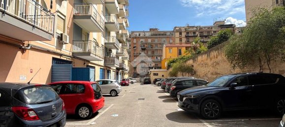 5 rooms Apartment in Palermo, Italy No. 38093 83