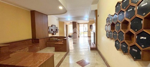 5 rooms Apartment in Palermo, Italy No. 38093 106