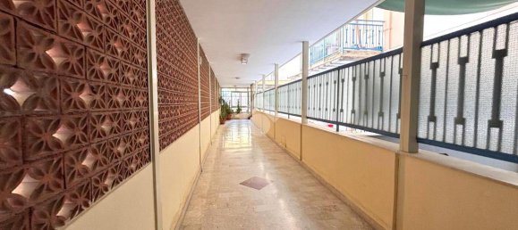 5 rooms Apartment in Palermo, Italy No. 38093 111