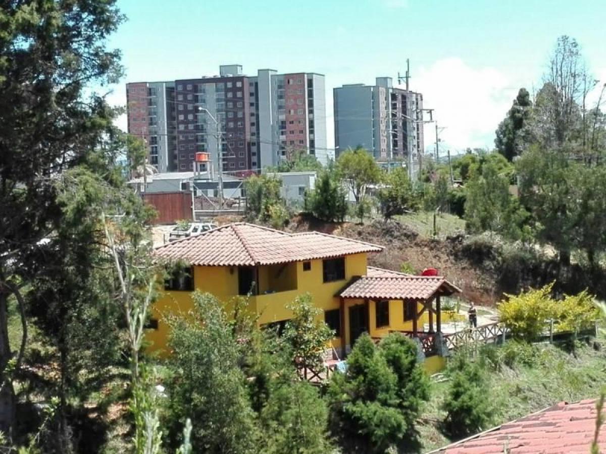 3 bedrooms House in Antioquia, Colombia No. 3649