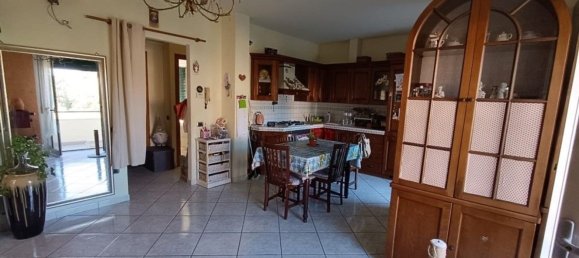 4-Zimmer Wohnung in Fano, Italy, Nr. 283437 3