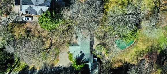 4 bedrooms House in Oakville, Canada No. 506 12