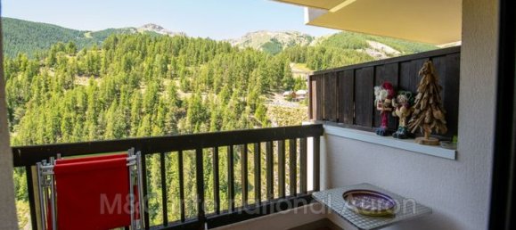 Studio in Saint-Etienne-de-Tinee, France No. 300666 7