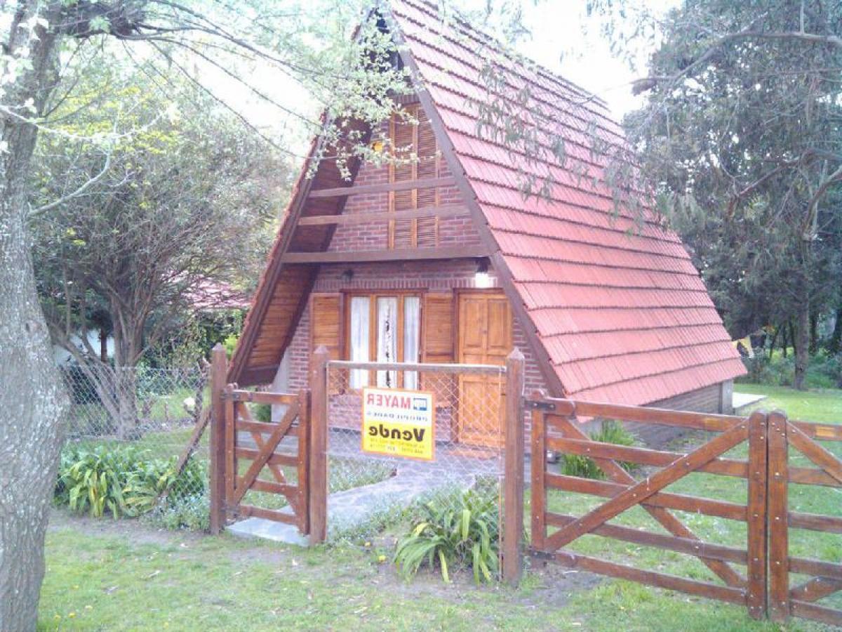 2 bedrooms House in Mar del Plata, Argentina No. 97810