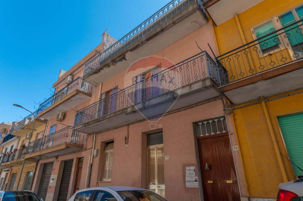 6 غرف نوم منزل في Ragusa, Italy رقم 238546