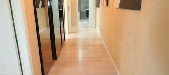 65 rooms Apartment in Maranello, Italy No. 11538 15