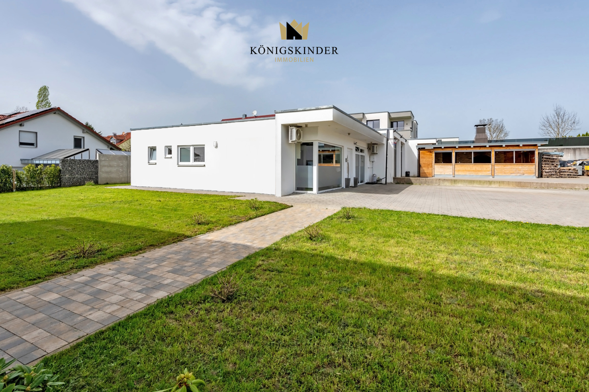 5 rooms Commercial property in Rems-Murr-Kreis, Germany No. 18368