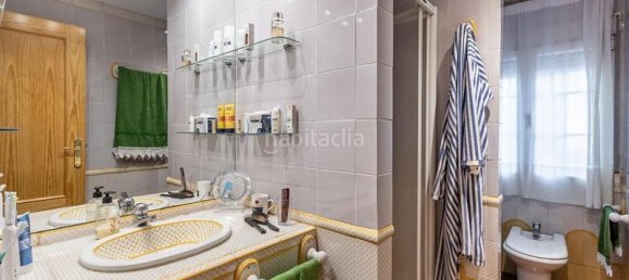 Casa de 4 dormitorios en La Zubia, Spain No. 161955 30