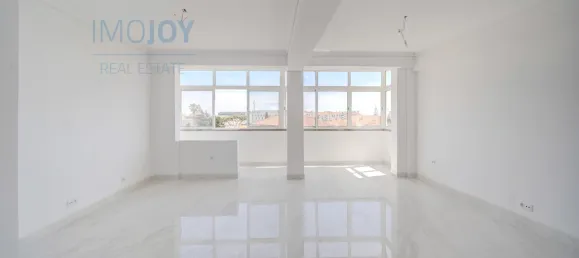 3 bedrooms Apartment in Cascais, Portugal No. 67008 2