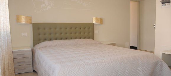 3 rooms Apartment in La Spezia, Italy No. 62810 4