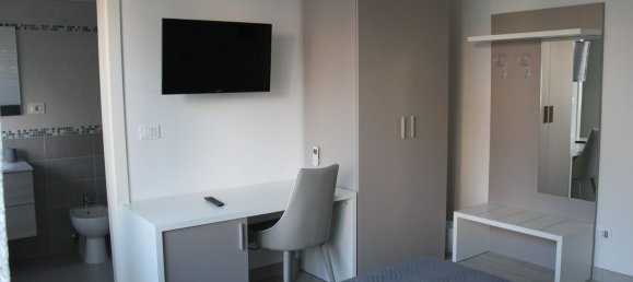 3 rooms Apartment in La Spezia, Italy No. 62810 10