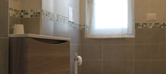 3 rooms Apartment in La Spezia, Italy No. 62810 7