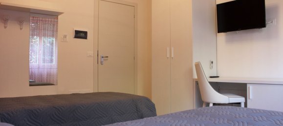 3 rooms Apartment in La Spezia, Italy No. 62810 5