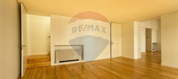 2 bedrooms Apartment in Lisbon, Portugal No. 76775 4