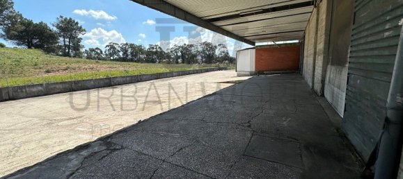 Lagerhaus in Loures, Portugal 2400m², Nr. 225236 5