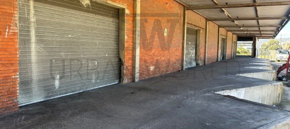 Lagerhaus in Loures, Portugal 2400m², Nr. 225236 29