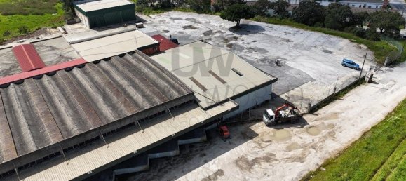 Lagerhaus in Loures, Portugal 2400m², Nr. 225236 20