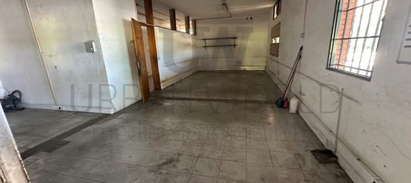 Lagerhaus in Loures, Portugal 2400m², Nr. 225236 14